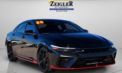 2024 Hyundai Elantra N Base