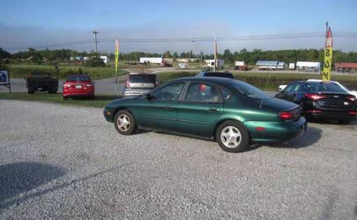 1999 Ford Taurus SE