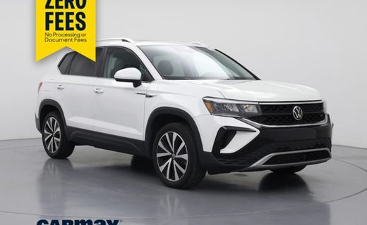2023 Volkswagen Taos SE W Sunroof