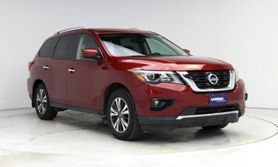 2017 Nissan Pathfinder S