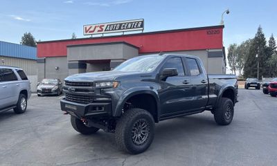 2020 Chevrolet Silverado LT