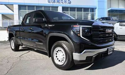 2026 GMC Sierra Pro