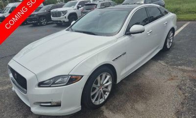2016 Jaguar XJ R Sport