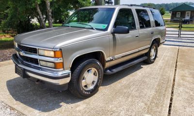 1999 Chevrolet Tahoe 4 Door
