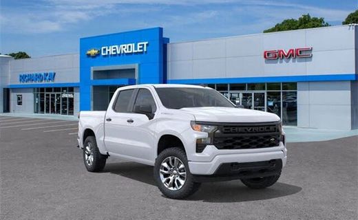 2026 Chevrolet Silverado Custom