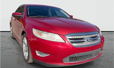 2010 Ford Taurus SHO