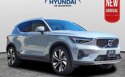 2024 Volvo XC40 Ultimate Bright