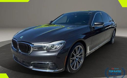 2016 BMW 740I