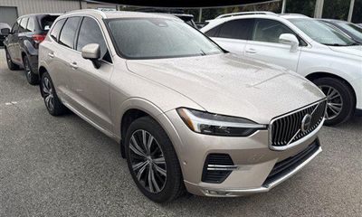 2023 Volvo XC60 Plus Bright