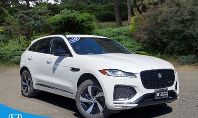 2025 Jaguar F-Pace P250 R Dynamic