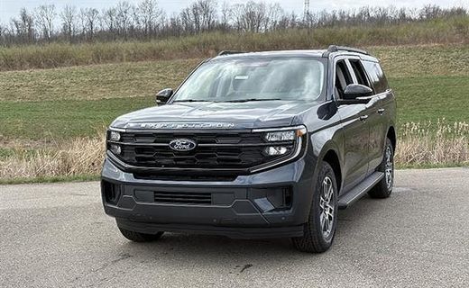 2026 Ford Expedition MAX Active