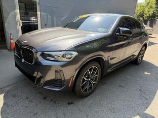 2022 BMW X4 M40i