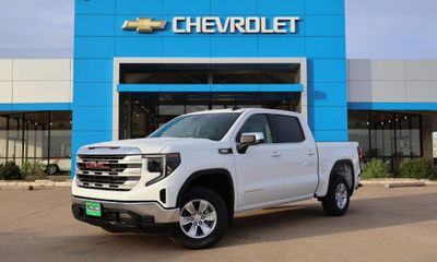 2026 GMC Sierra SLE