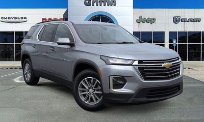 2023 Chevrolet Traverse LT