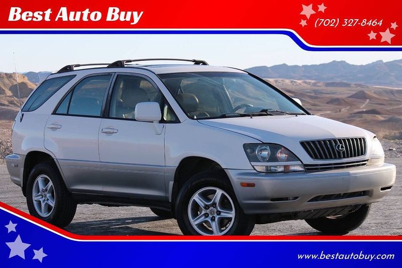 2000 Lexus RX — a typically priced live listing
