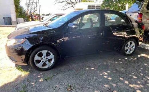 2010 Kia Forte GLS