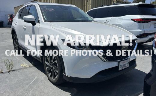 2023 Mazda CX-5 Premium Package
