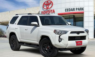 2023 Toyota 4RUNNER SR5 Prem
