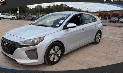 2018 Hyundai Ioniq Blue
