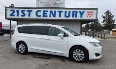 2017 Chrysler Pacifica Touring L