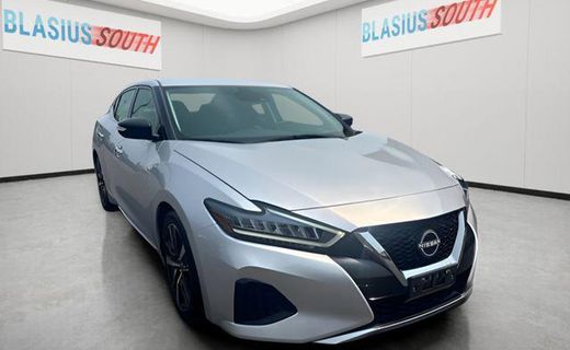 2023 Nissan Maxima