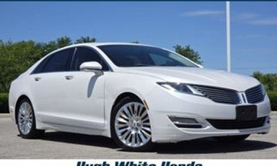 2012 Lincoln MKZ Base