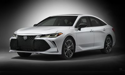 2019 Toyota Avalon XLE XSE Touring