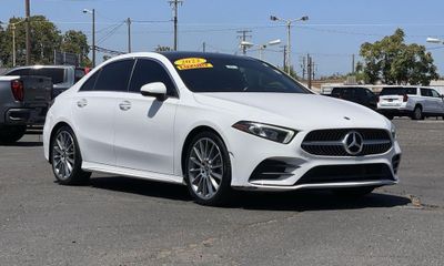 2022 Mercedes-Benz A-Class A220