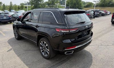 2024 Jeep Grand Cherokee Overland