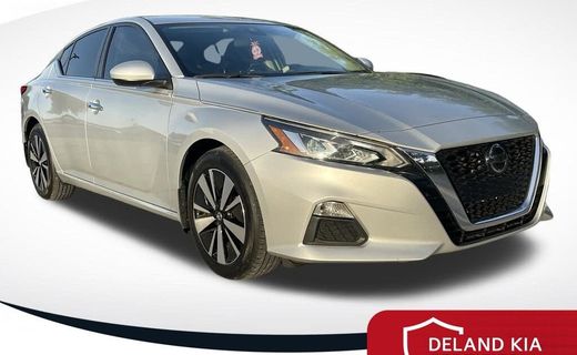2021 Nissan Altima SV