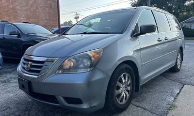 2010 Honda Odyssey EX With Leather