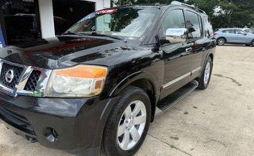 2013 Nissan Armada SV