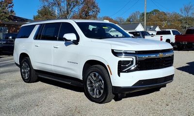 2026 Chevrolet Suburban LS