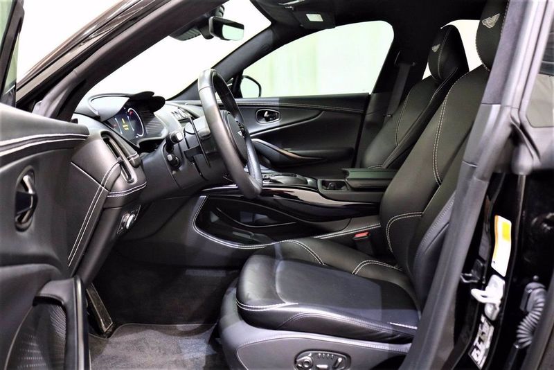 2021 Aston Martin DBX — a typically priced live listing