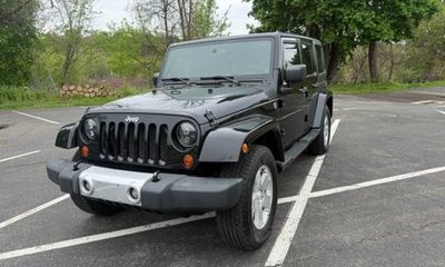 2010 Jeep Wrangler Sahara Unlimited