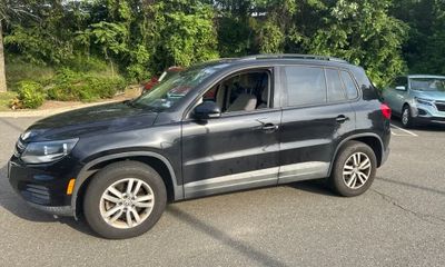 2017 Volkswagen Tiguan S 4 Motion