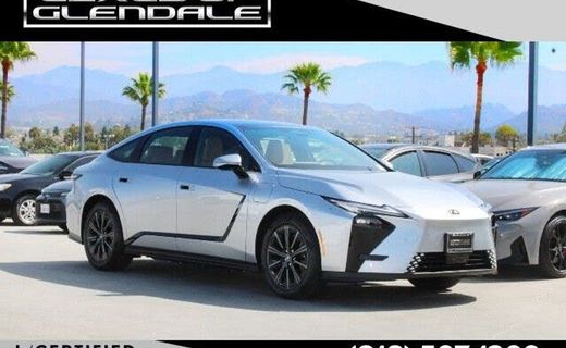2026 Lexus ES 350e Premium