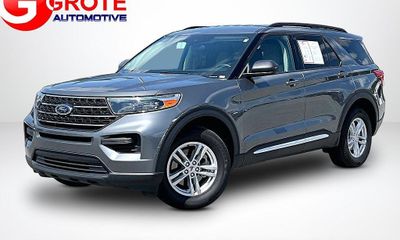 2023 Ford Explorer XLT