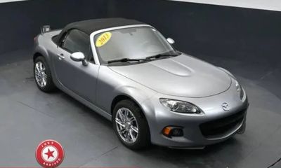 2013 Mazda MX-5 Sport GX