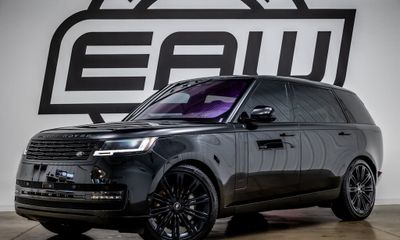 2023 Land Rover Range SE