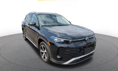 2026 Volkswagen Tiguan 4MOTION SE