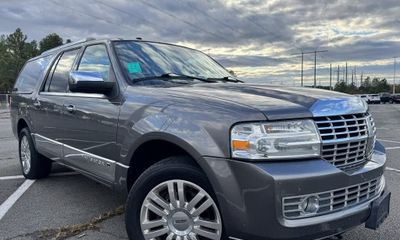 2013 Lincoln Navigator L