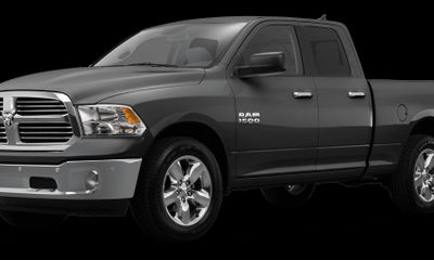 2015 Ram 1500 SLT