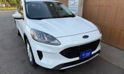 2021 Ford Escape SE