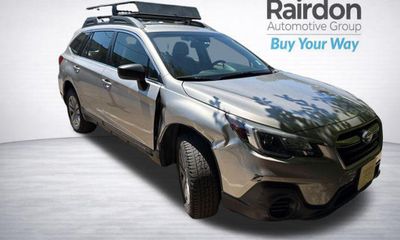 2019 Subaru Outback Base ES