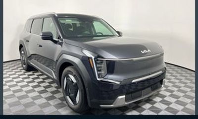 2026 Kia EV9 Light LR