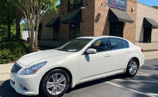 2010 Infiniti G37