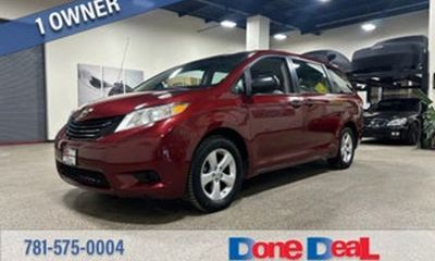 2011 Toyota Sienna LE