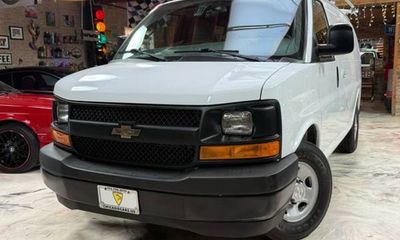 2017 Chevrolet Express Cargo