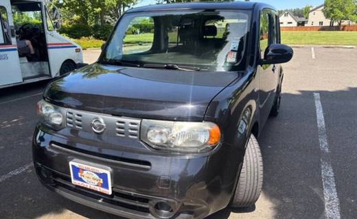 2013 Nissan Cube S